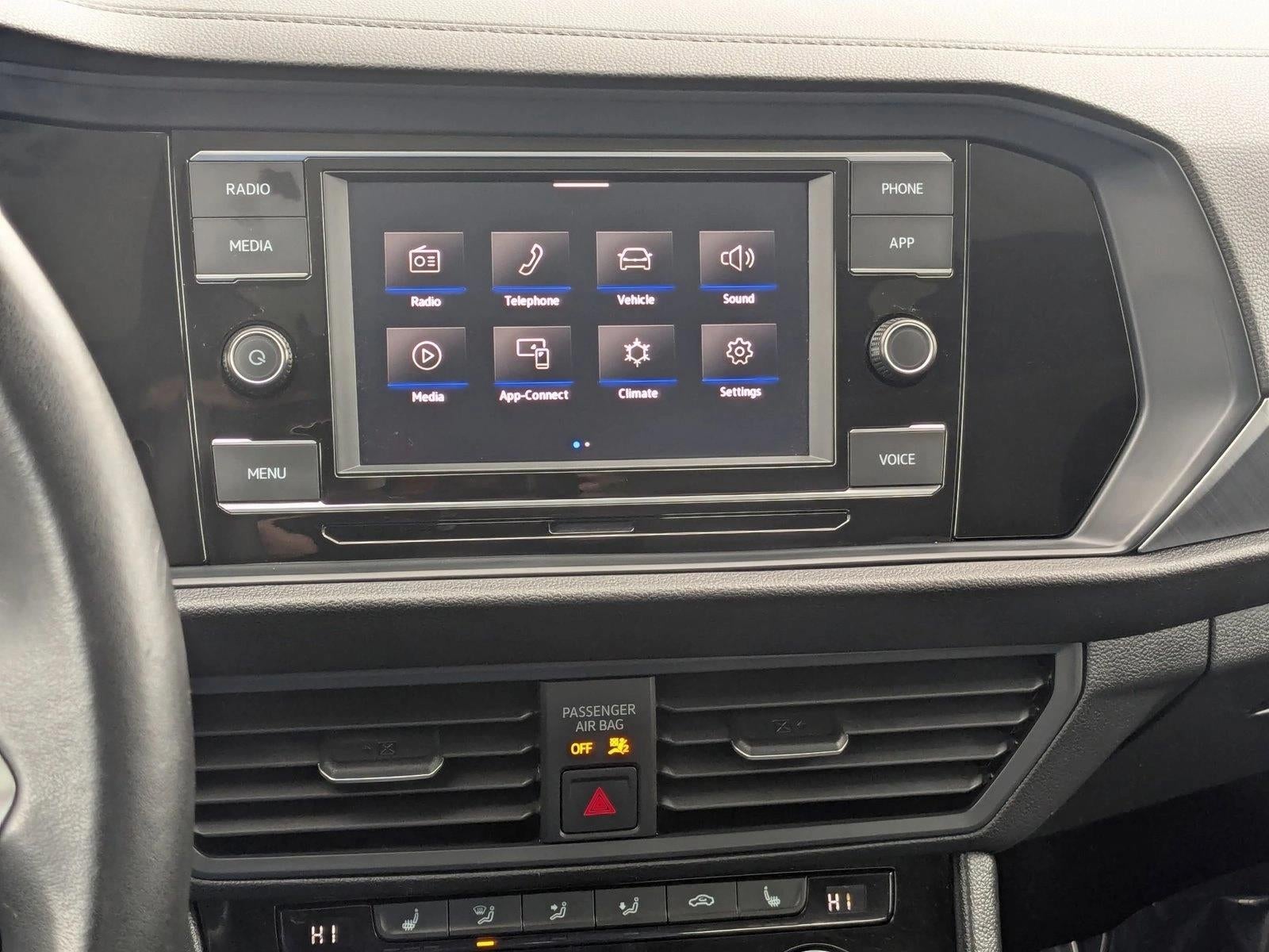 2024 Volkswagen Jetta SE Auto