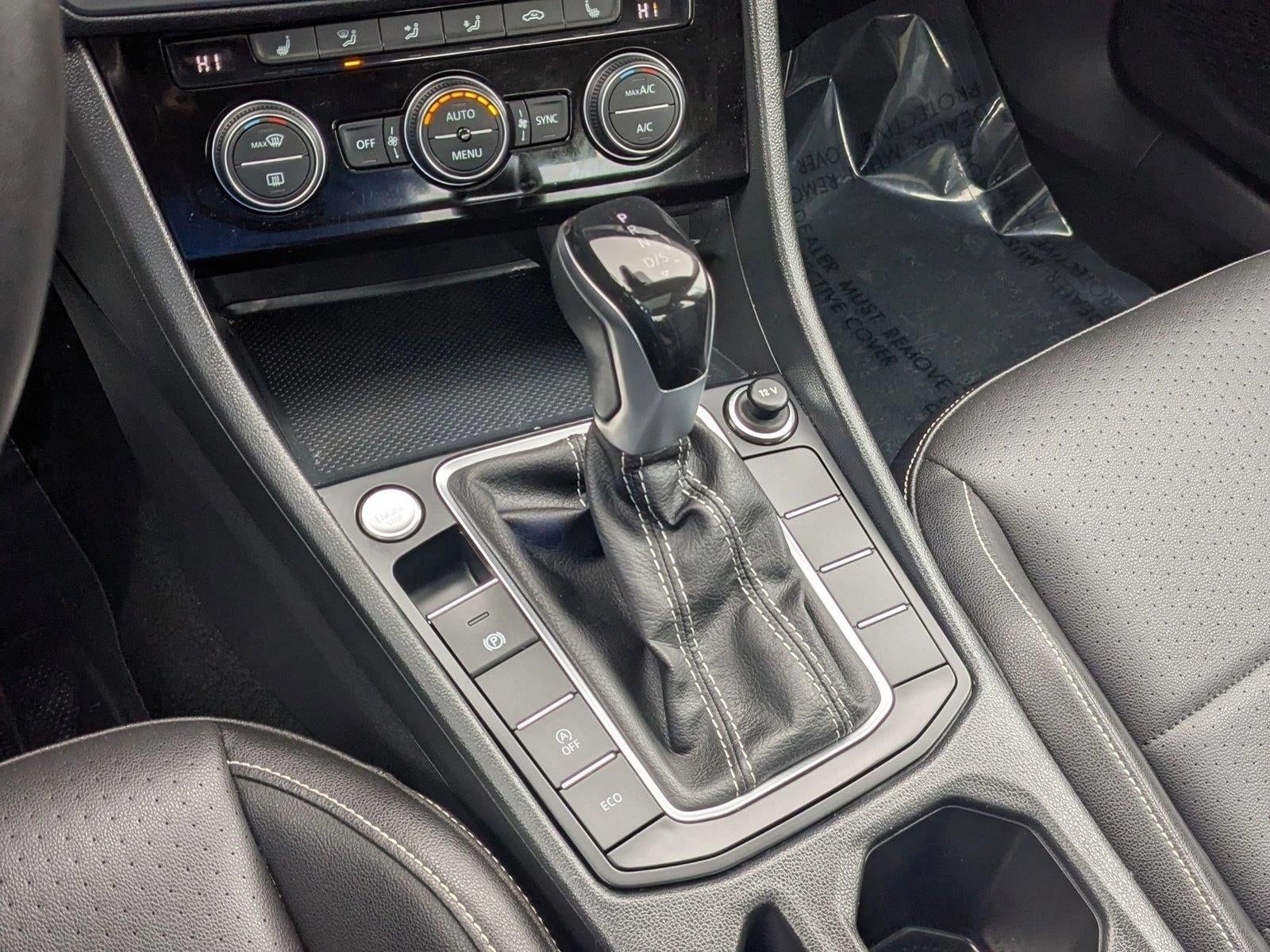 2024 Volkswagen Jetta SE Auto