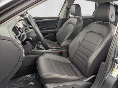 2024 Volkswagen Jetta SE Auto