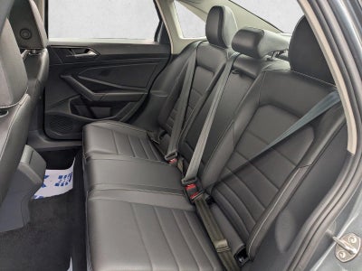 2024 Volkswagen Jetta SE Auto