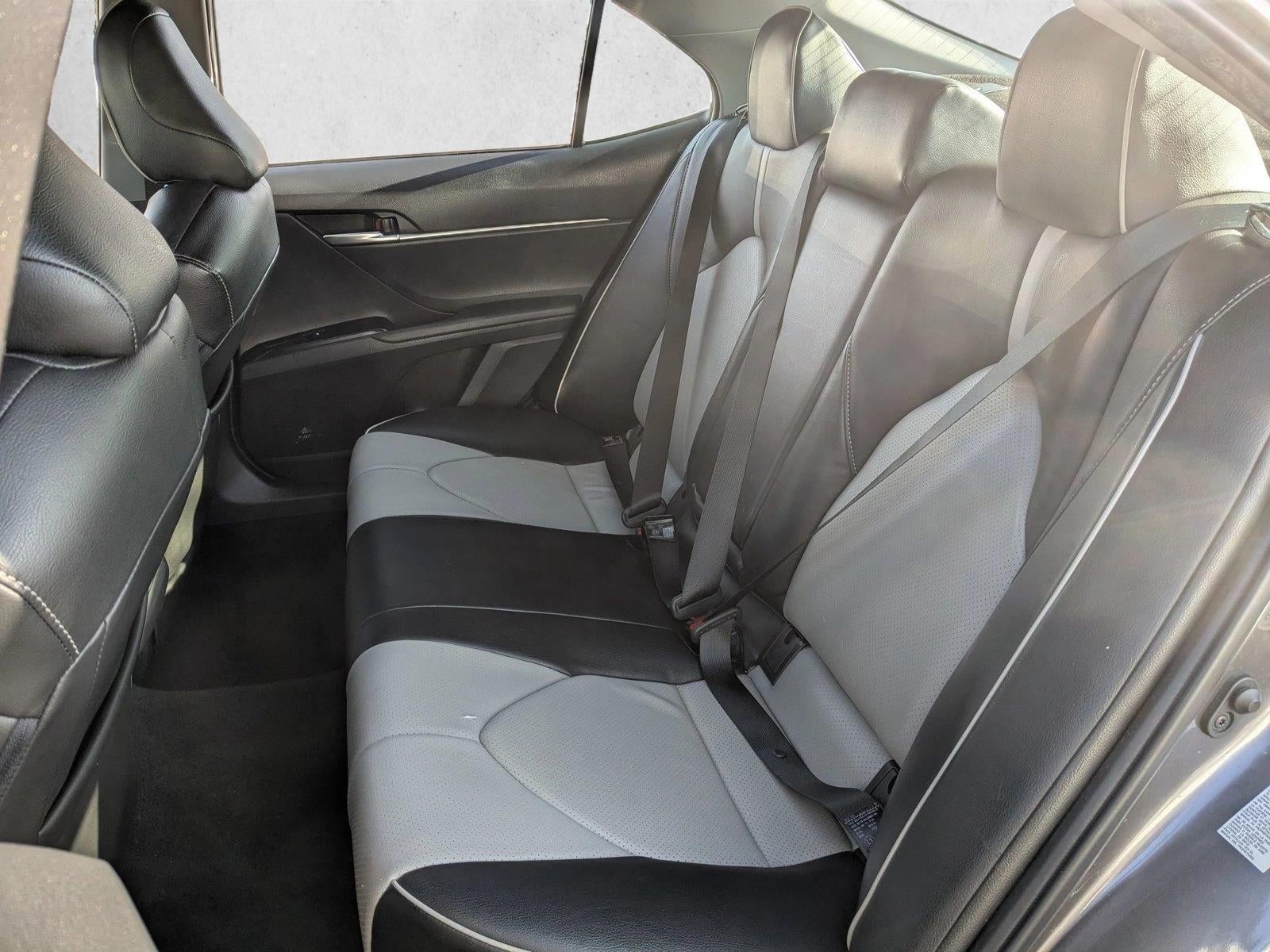 2019 Toyota Camry SE Auto (Natl)