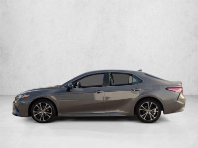 2019 Toyota Camry SE Auto (Natl)