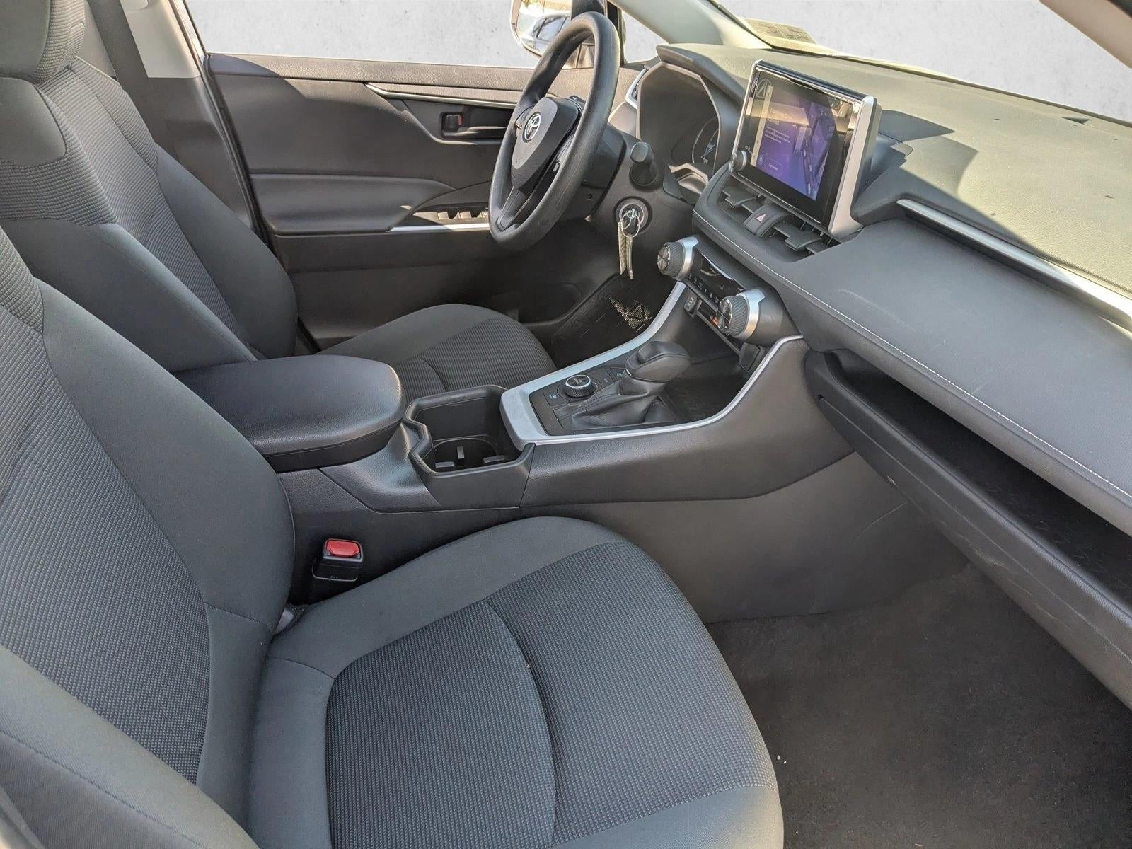 2025 Toyota RAV4 Hybrid LE AWD (Natl)