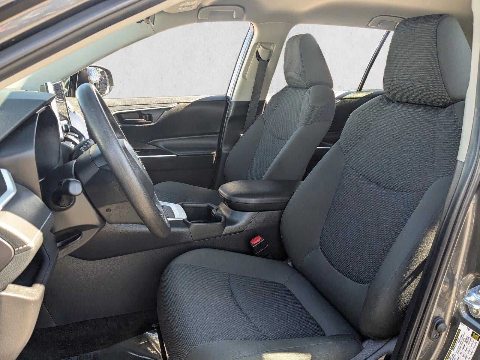 2025 Toyota RAV4 Hybrid LE AWD (Natl)