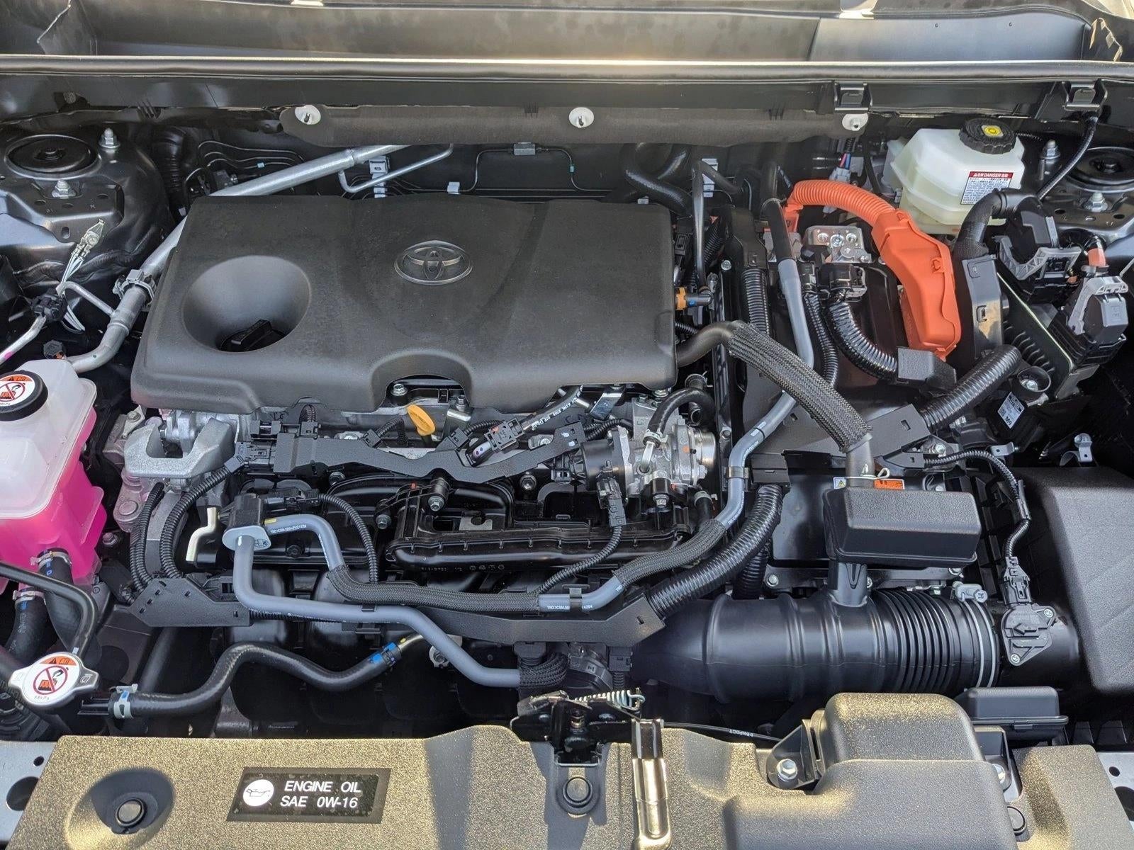 2025 Toyota RAV4 Hybrid LE AWD (Natl)