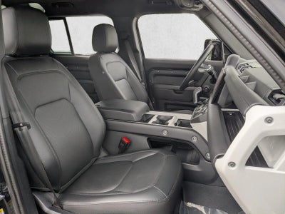 2025 Land Rover Defender 110 P300 S