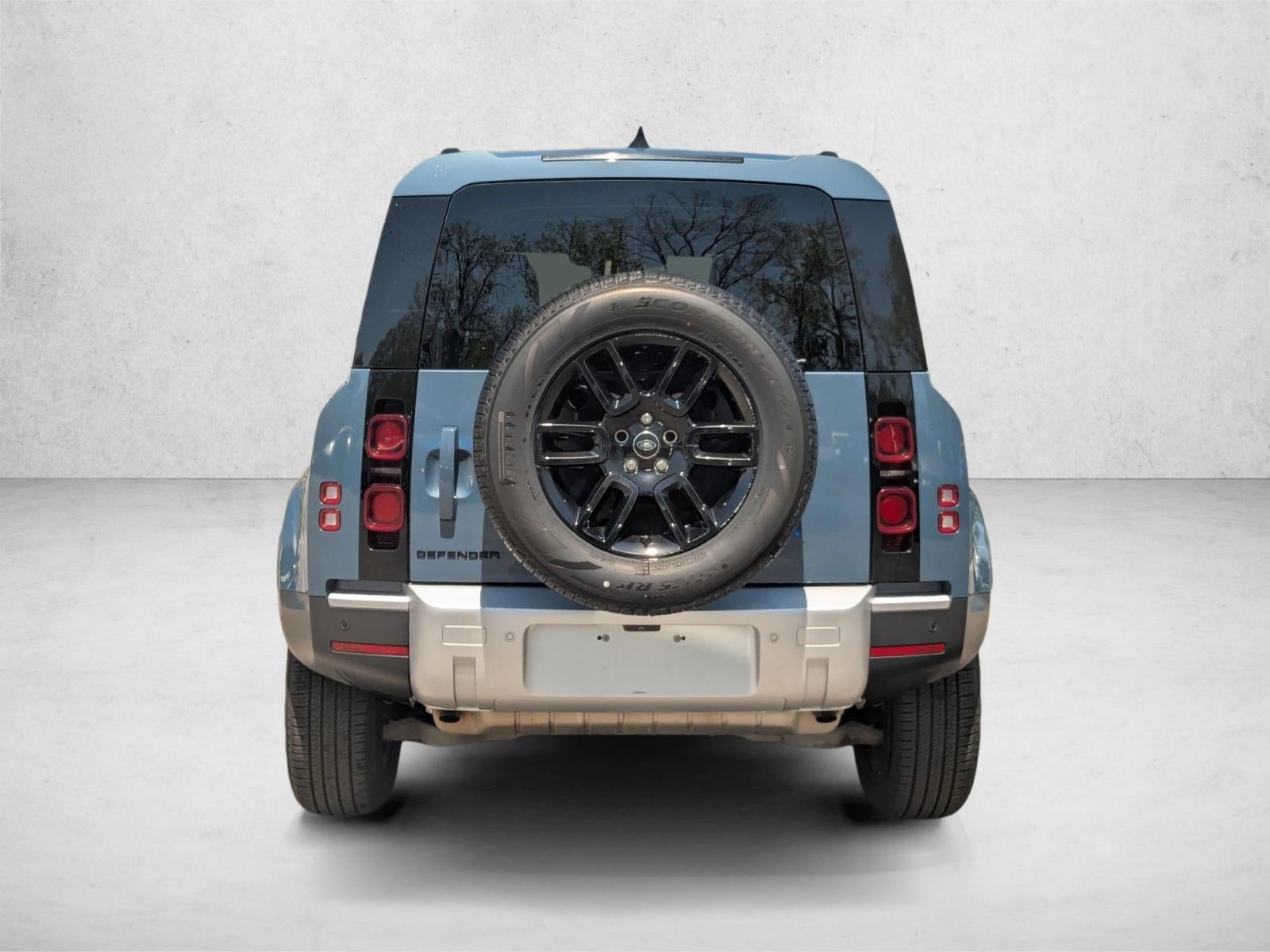 2025 Land Rover Defender 110 P300 S