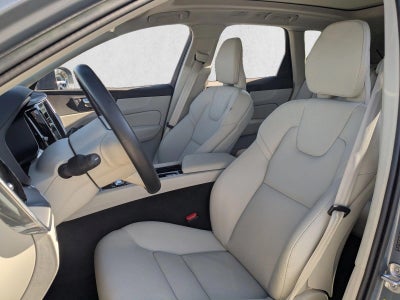 2023 Volvo XC60 B5 AWD Core