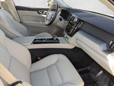 2023 Volvo XC60 B5 AWD Core