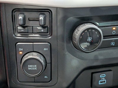 2023 Ford F-150 XL 4WD Reg Cab 6.5' Box