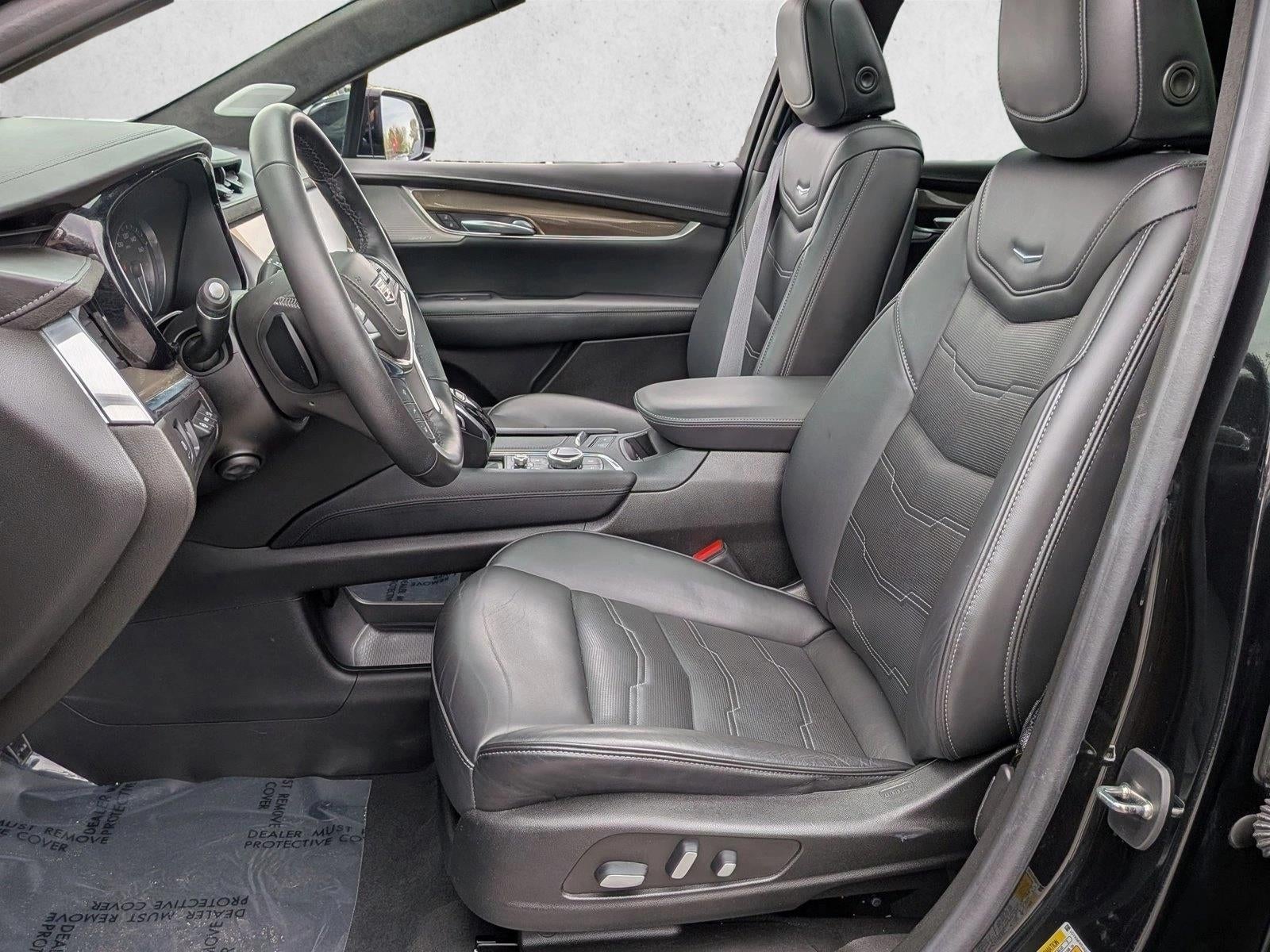 2022 Cadillac XT5 AWD 4dr Premium Luxury