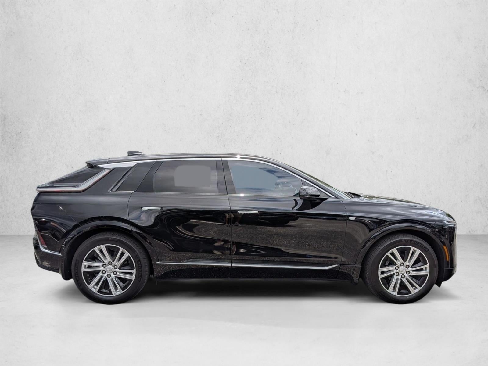 2024 Cadillac LYRIQ 4dr Tech w/1SA
