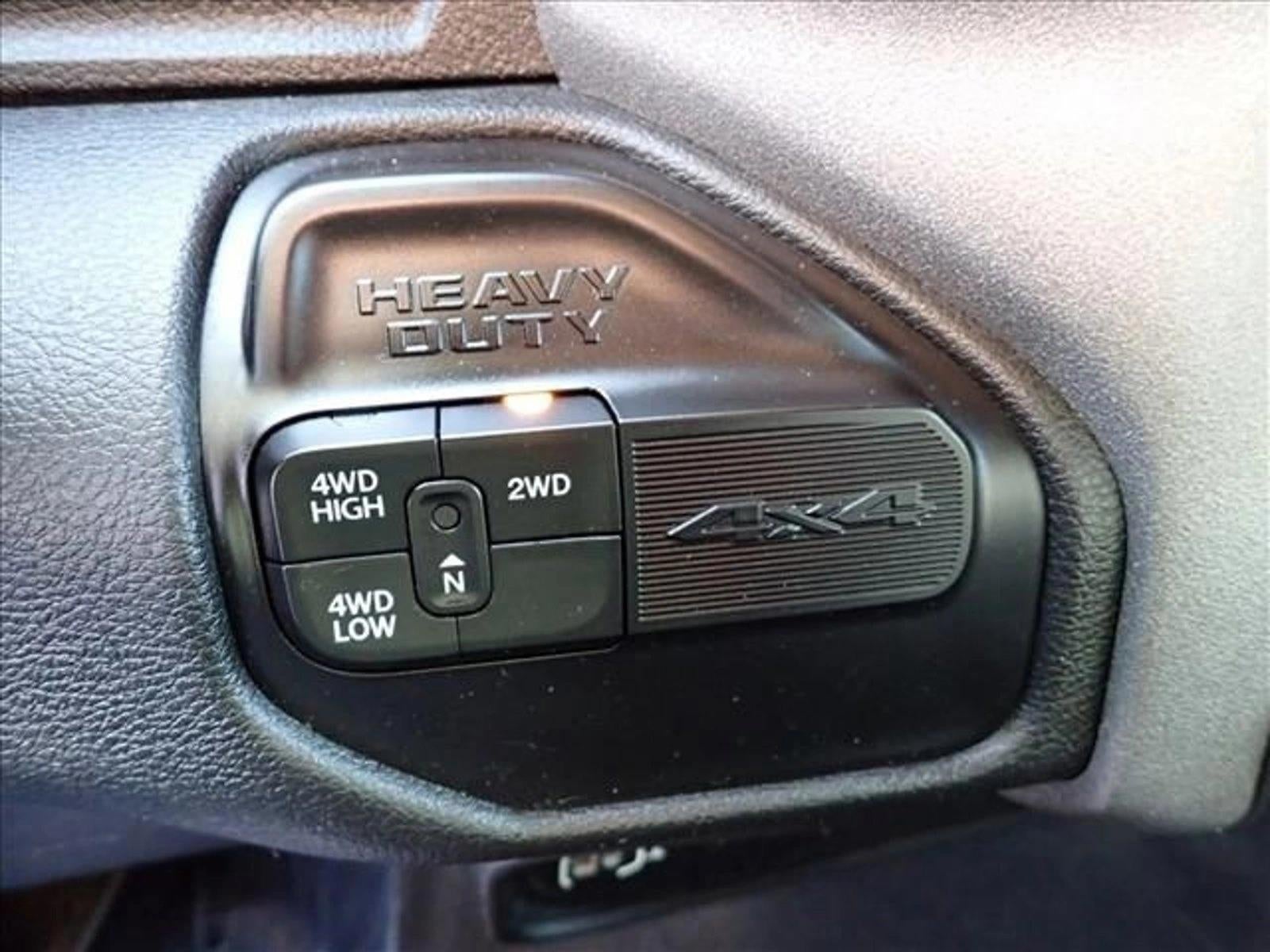 2023 RAM 2500 Tradesman 4x4 Crew Cab 6'4" Box