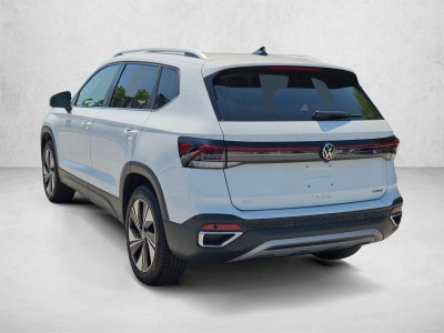 2025 Volkswagen Taos SE 4MOTION