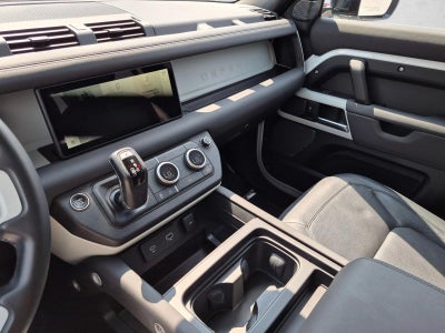 2024 Land Rover Defender 110 P300 S