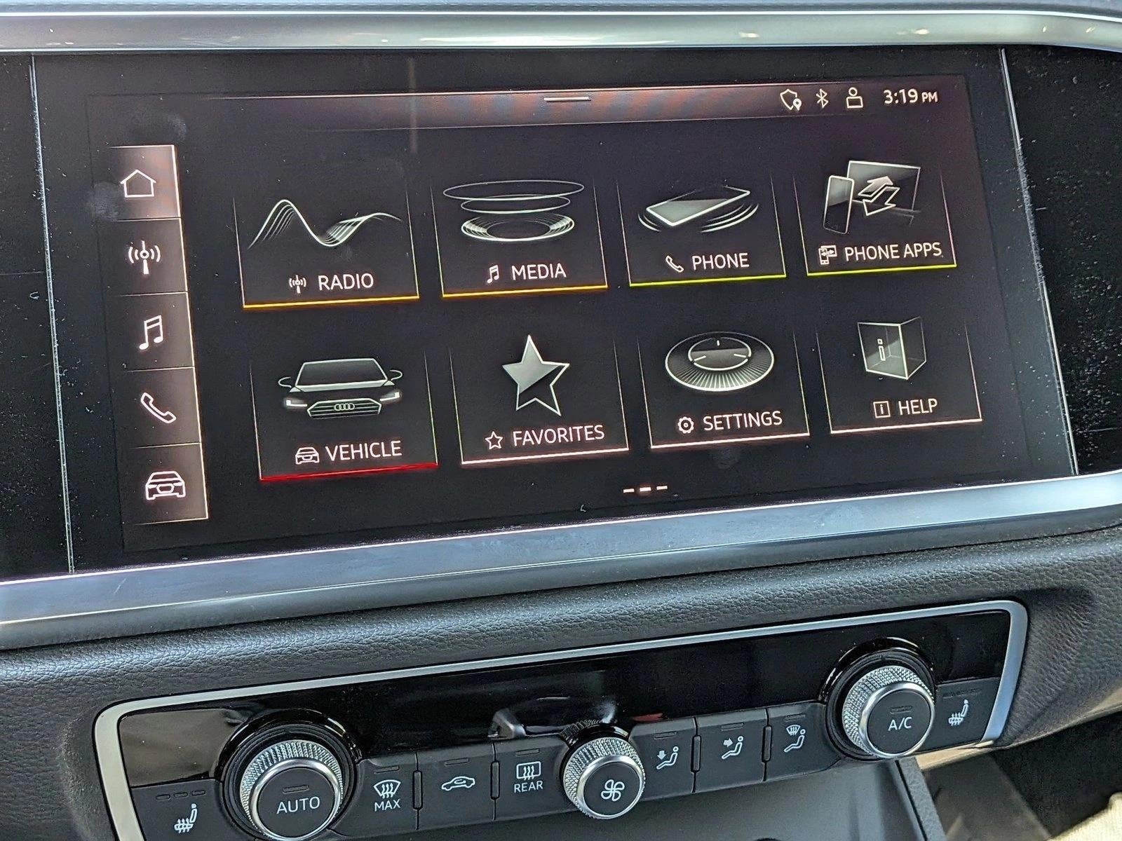 2024 Audi Q3 S line Premium 45 TFSI quattro