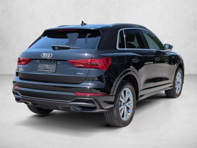 2022 Audi Q3 S line Premium 45 TFSI quattro