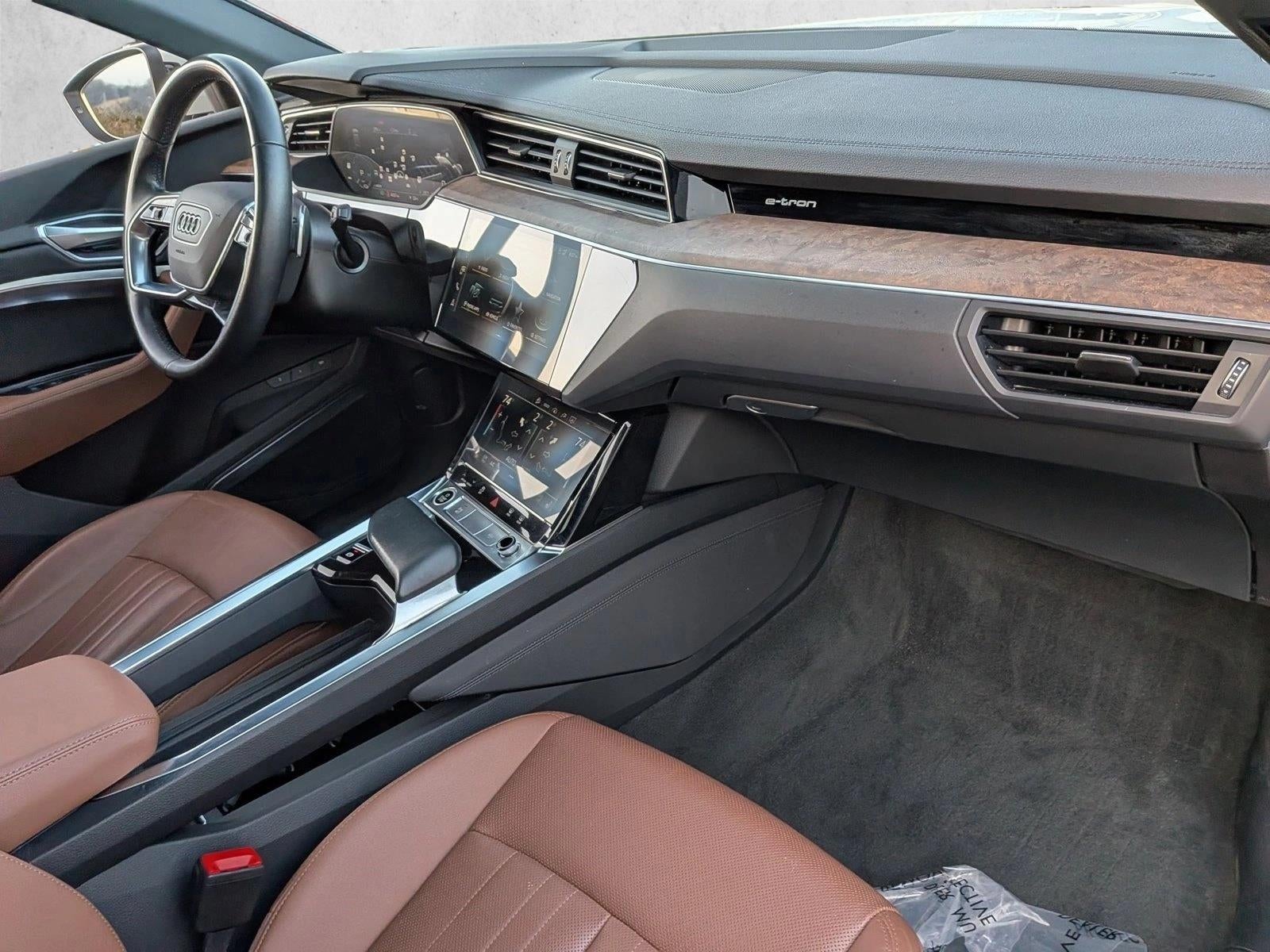 2022 Audi e-tron Premium Plus quattro