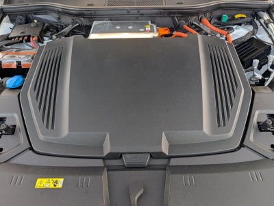 2022 Audi e-tron Premium Plus quattro