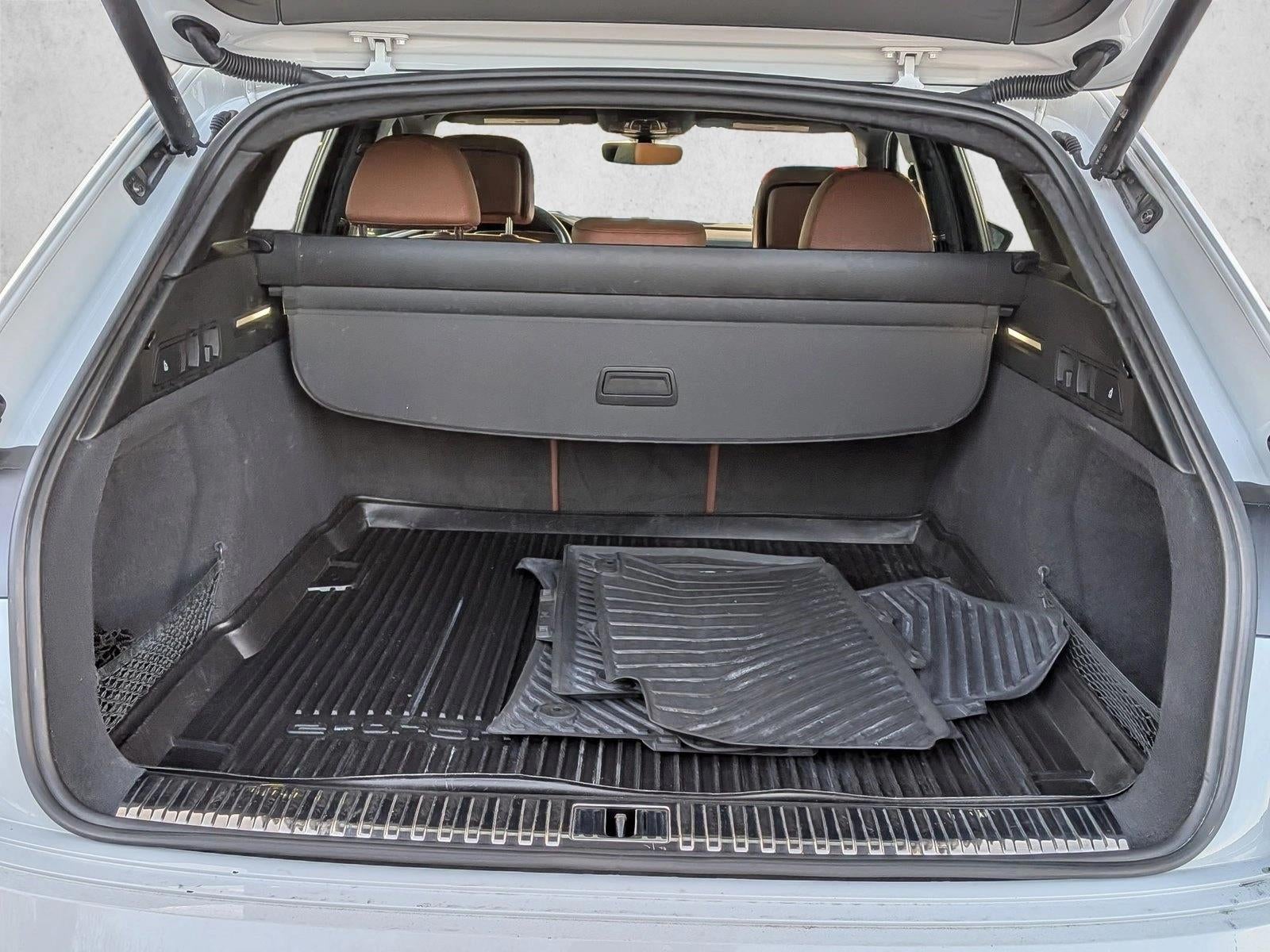 2022 Audi e-tron Premium Plus quattro