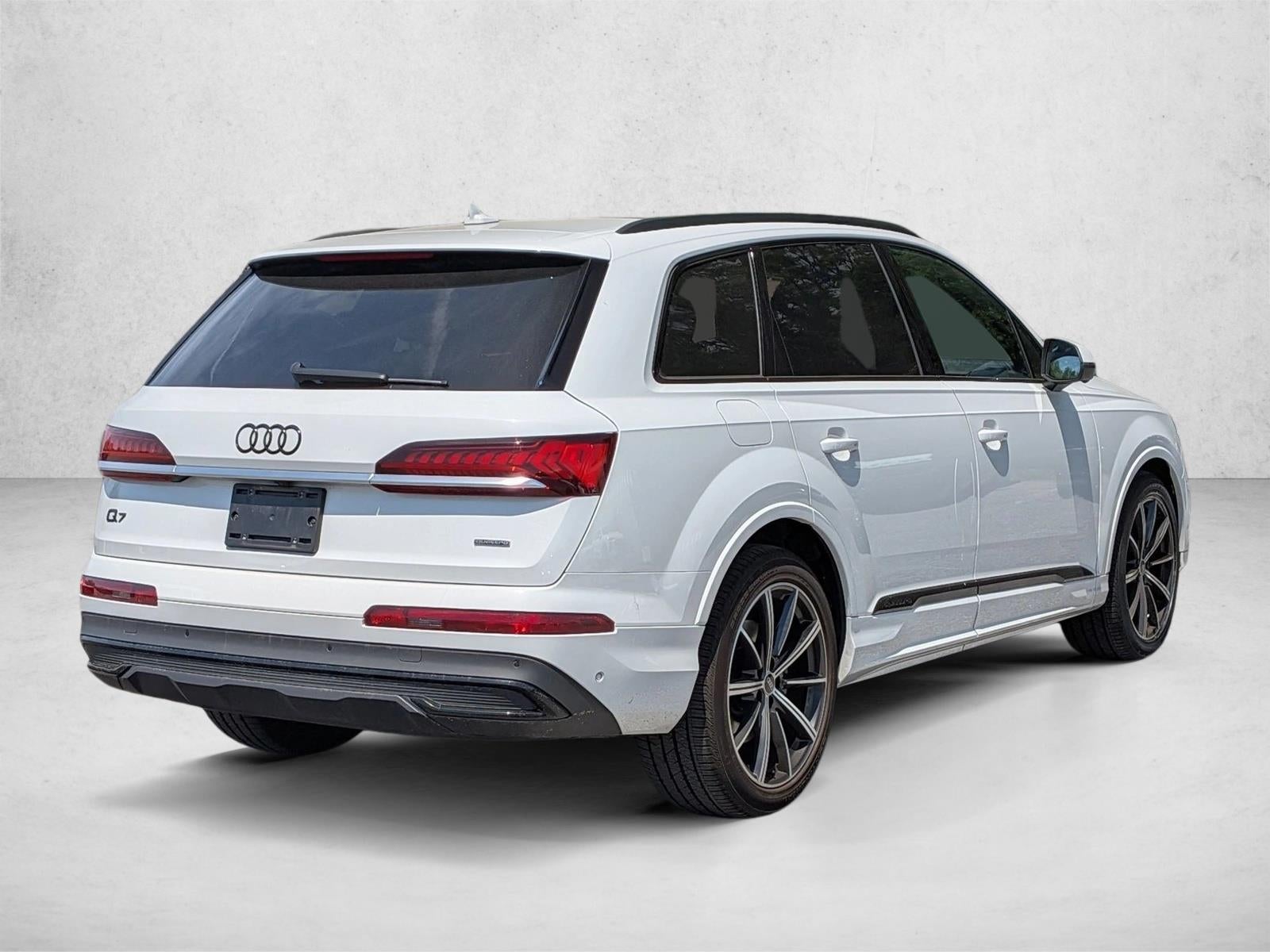2021 Audi Q7 Prestige 55 TFSI quattro