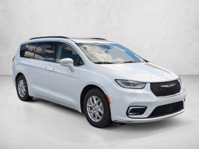 2022 Chrysler Pacifica Touring L FWD