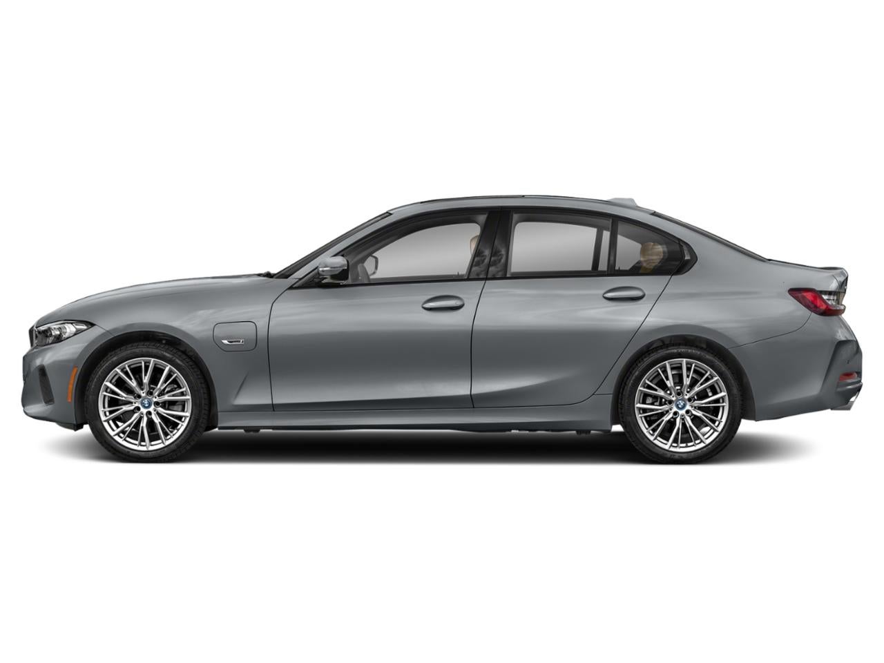 2023 BMW 330e xDrive Plug-In Hybrid