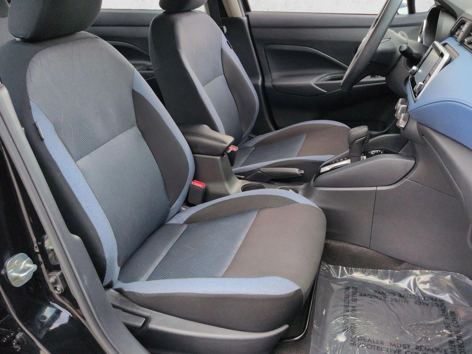 2025 Nissan Versa SV CVT