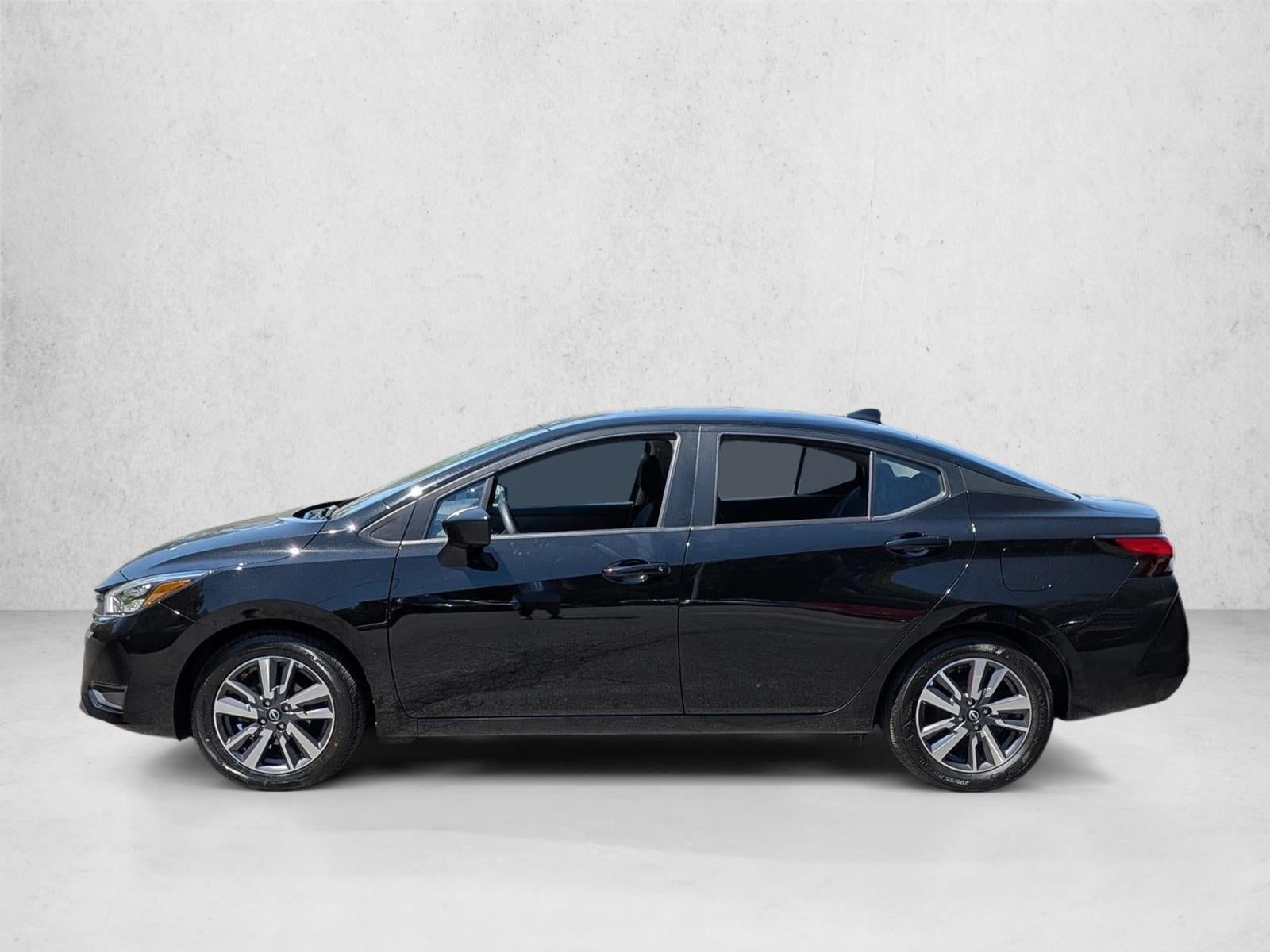 2025 Nissan Versa SV CVT