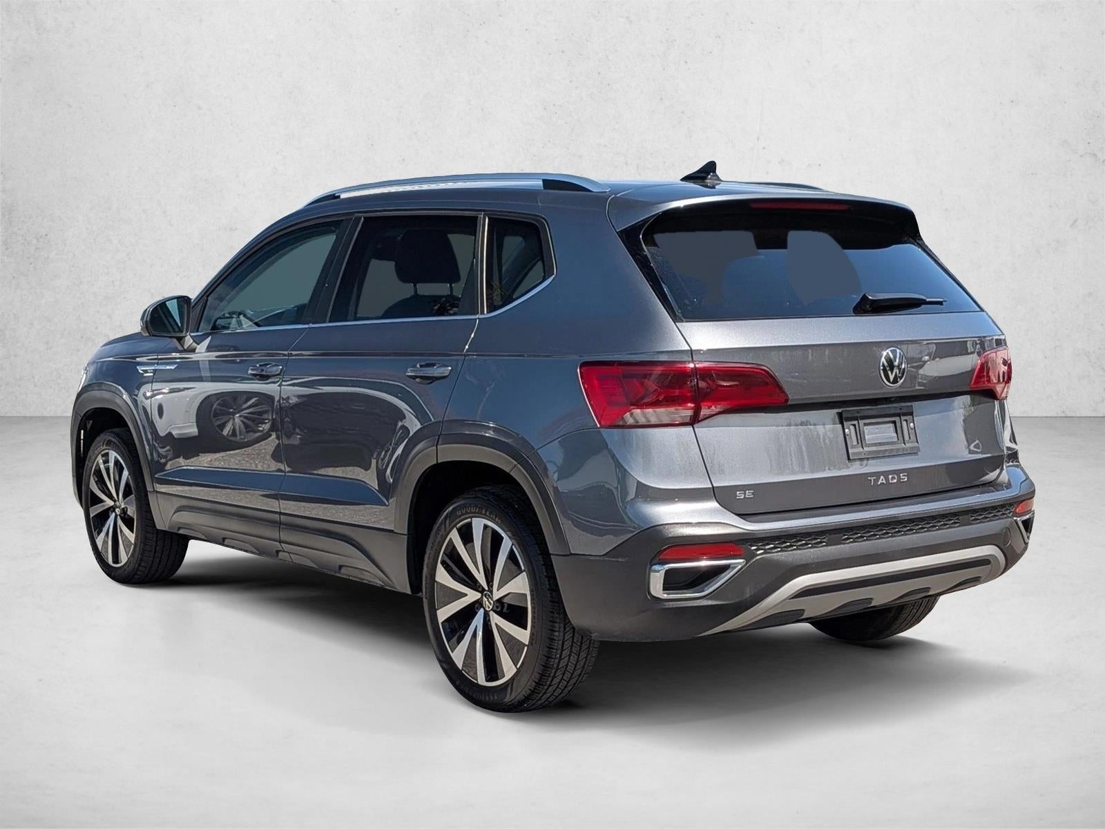 2024 Volkswagen Taos SE FWD