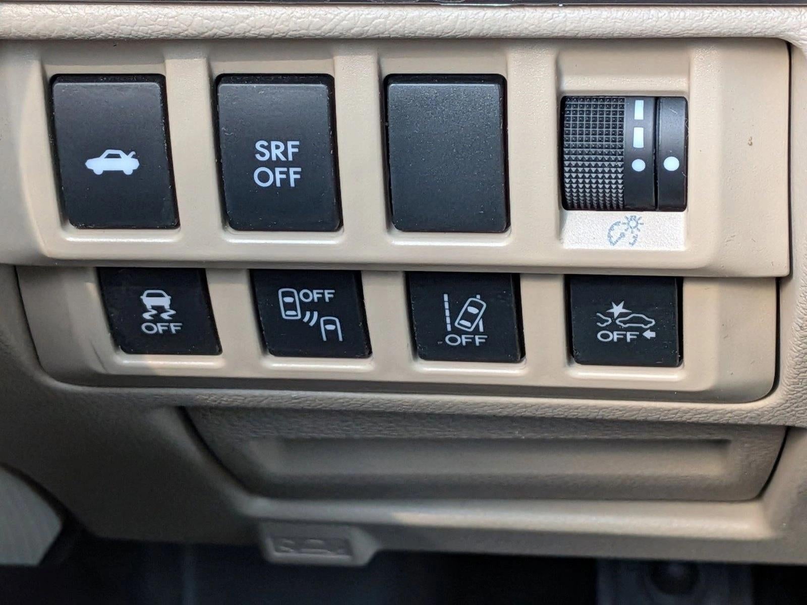 2017 Subaru Legacy 3.6R Limited