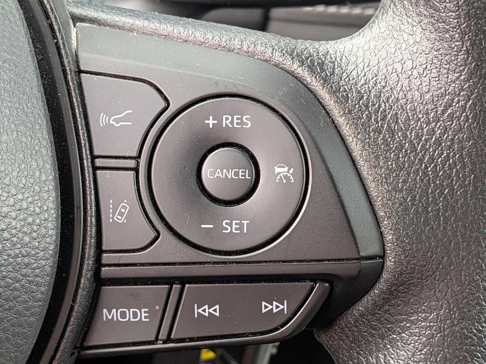 2025 Toyota RAV4 Hybrid LE AWD (Natl)