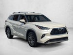 2021 Toyota Highlander Platinum AWD (Natl)