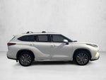 2021 Toyota Highlander Platinum AWD (Natl)