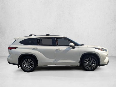 2021 Toyota Highlander Platinum AWD (Natl)