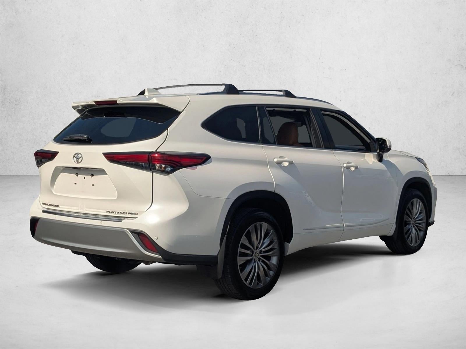 2021 Toyota Highlander Platinum AWD (Natl)