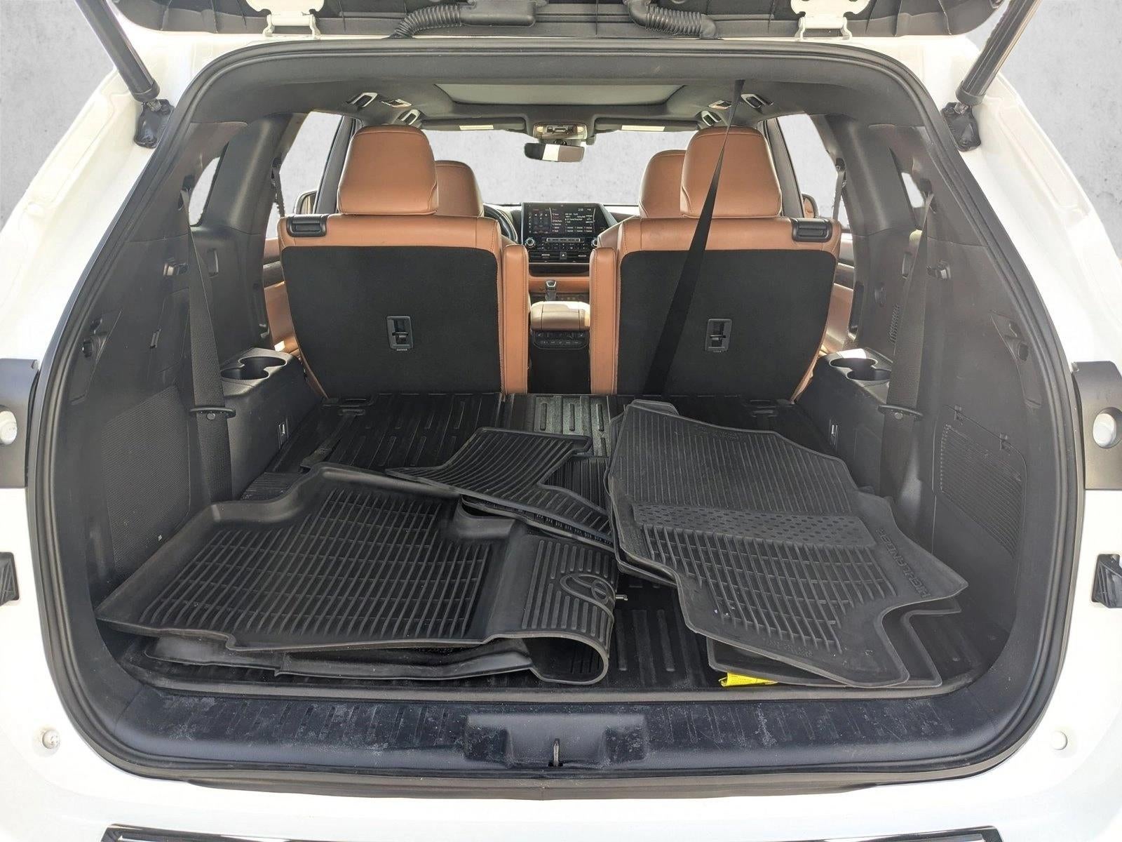 2021 Toyota Highlander Platinum AWD (Natl)