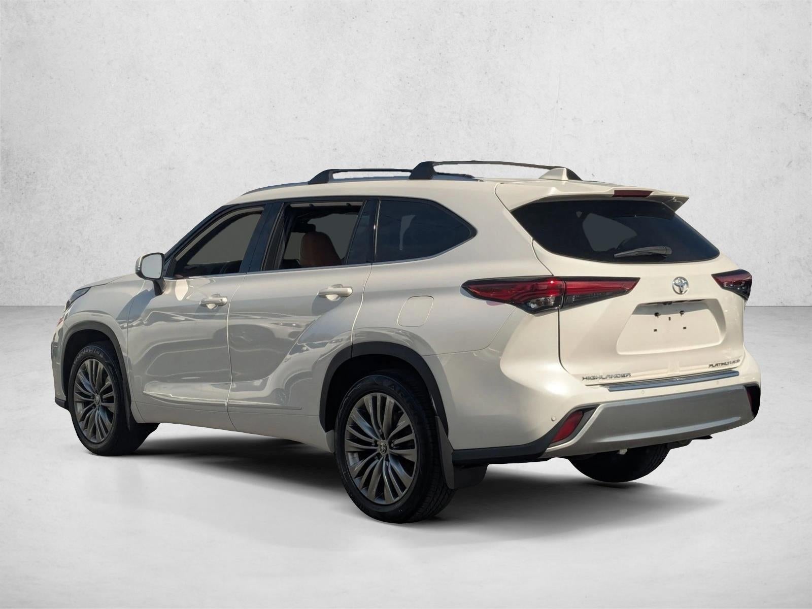 2021 Toyota Highlander Platinum AWD (Natl)