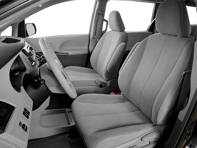 2014 Toyota Sienna 5dr 8-Pass Van V6 LE FWD (Natl)