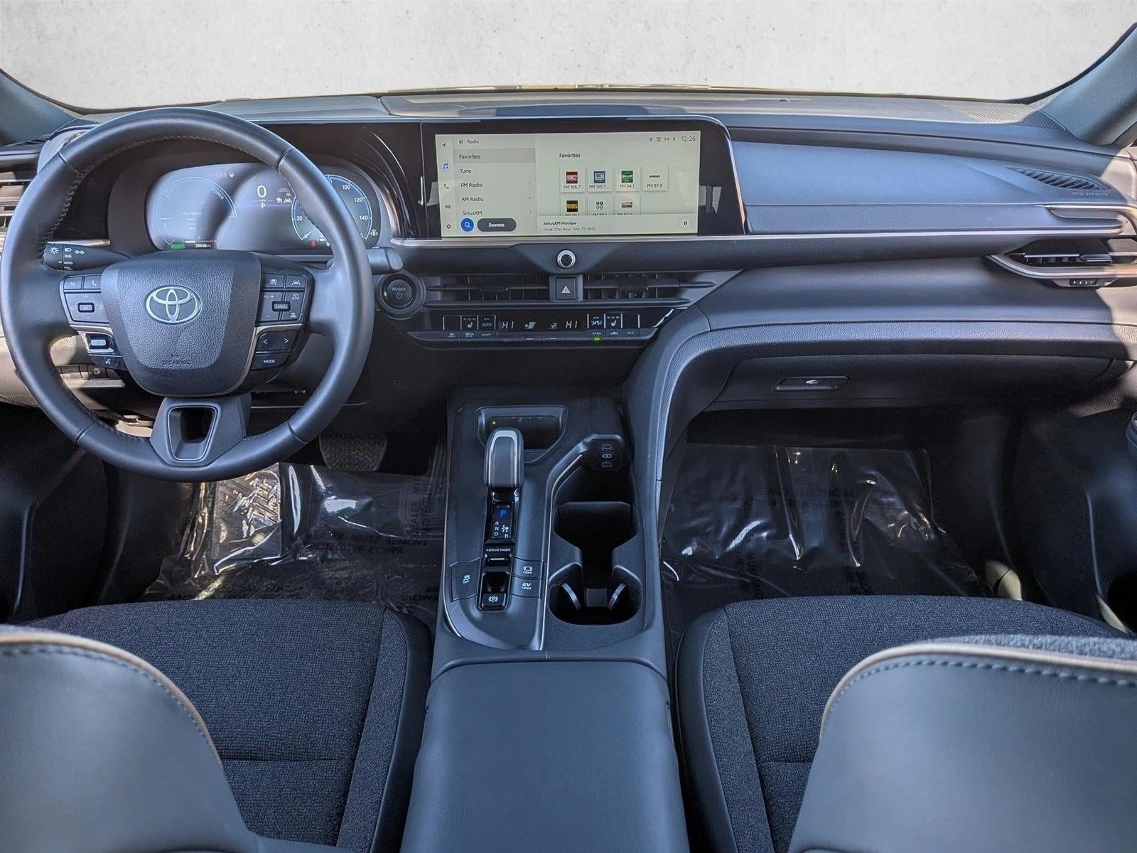 2023 Toyota Crown XLE AWD (Natl)