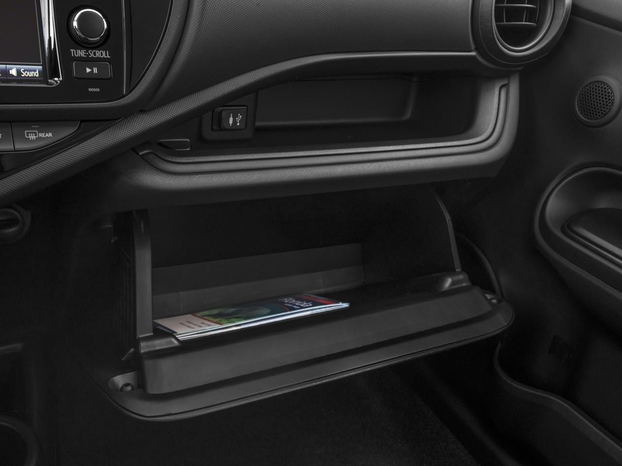 2016 Toyota Prius c 5dr HB Four (GS)