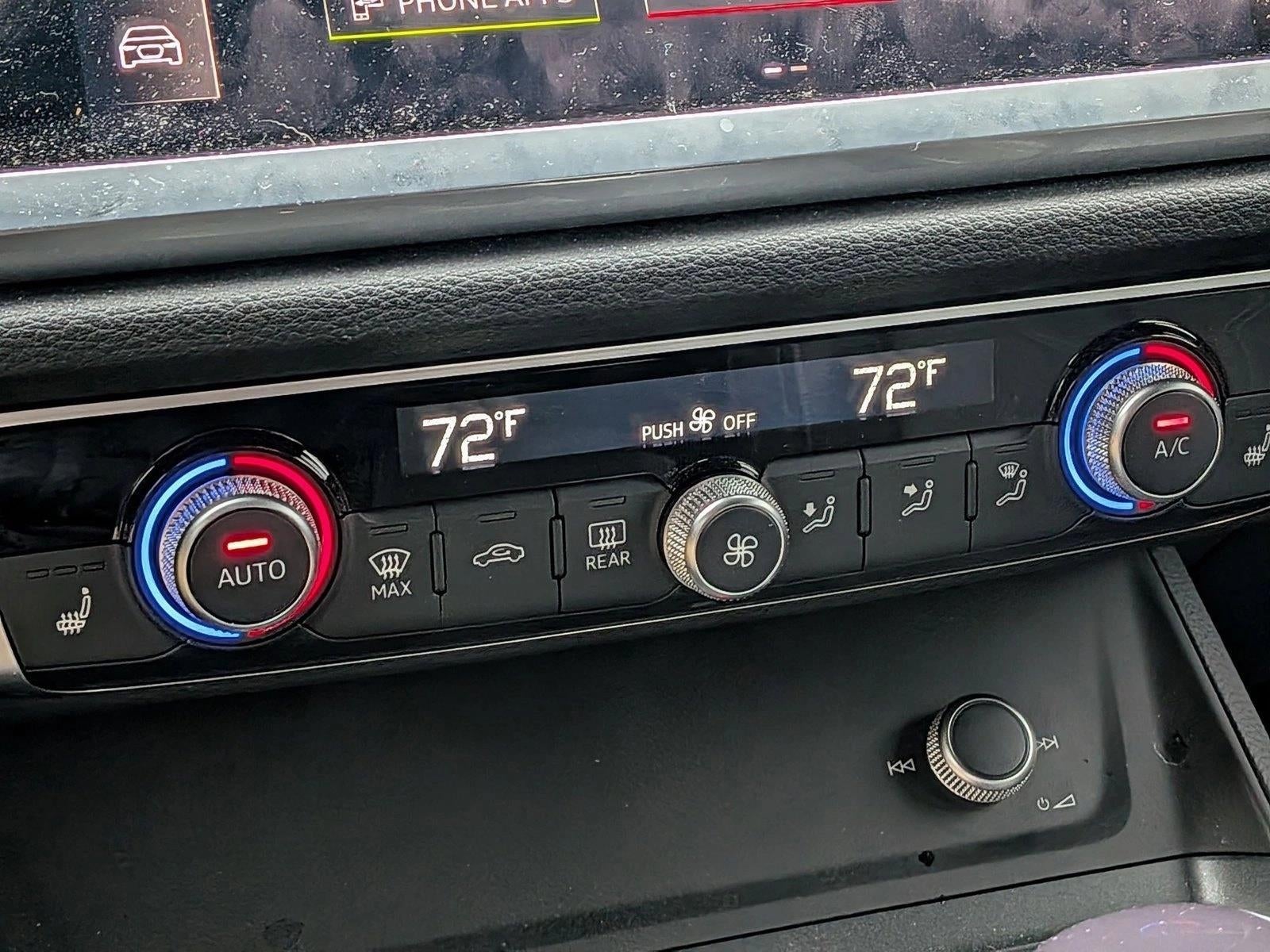 2022 Audi Q3 S line Premium Plus 45 TFSI quattro