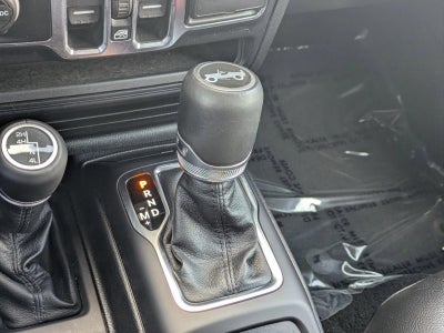 2019 Jeep Wrangler Unlimited Sahara Altitude 4x4