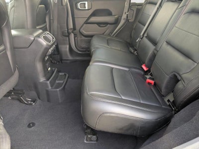 2019 Jeep Wrangler Unlimited Sahara Altitude 4x4