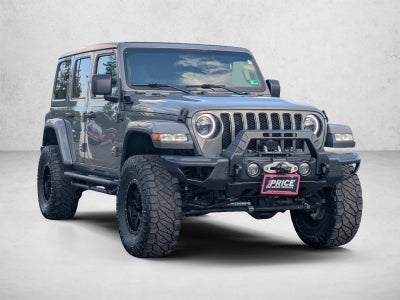2019 Jeep Wrangler Unlimited Sahara Altitude 4x4