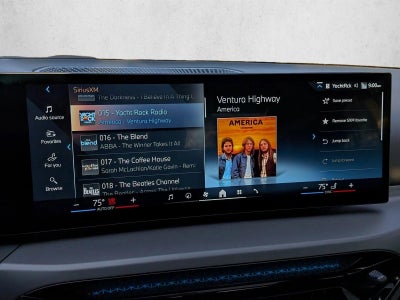 2025 BMW 230i xDrive Coupe