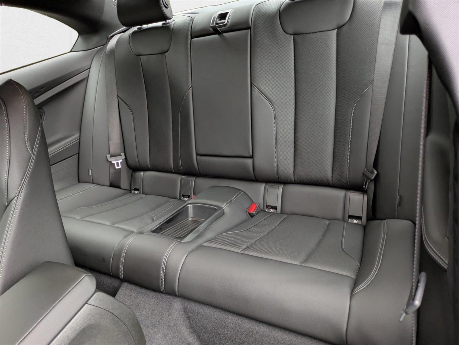 2025 BMW 230i xDrive Coupe