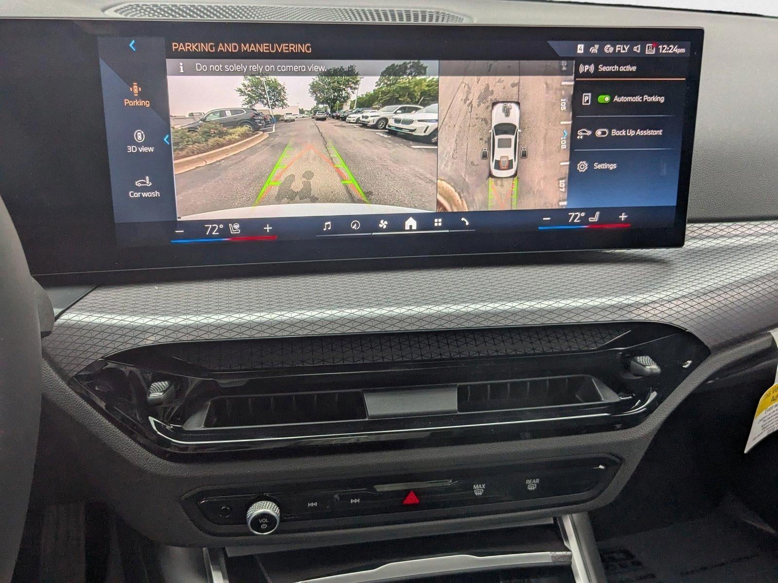 2025 BMW 330i xDrive Sedan