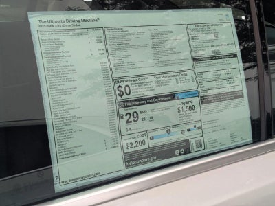 2025 BMW 330i xDrive Sedan