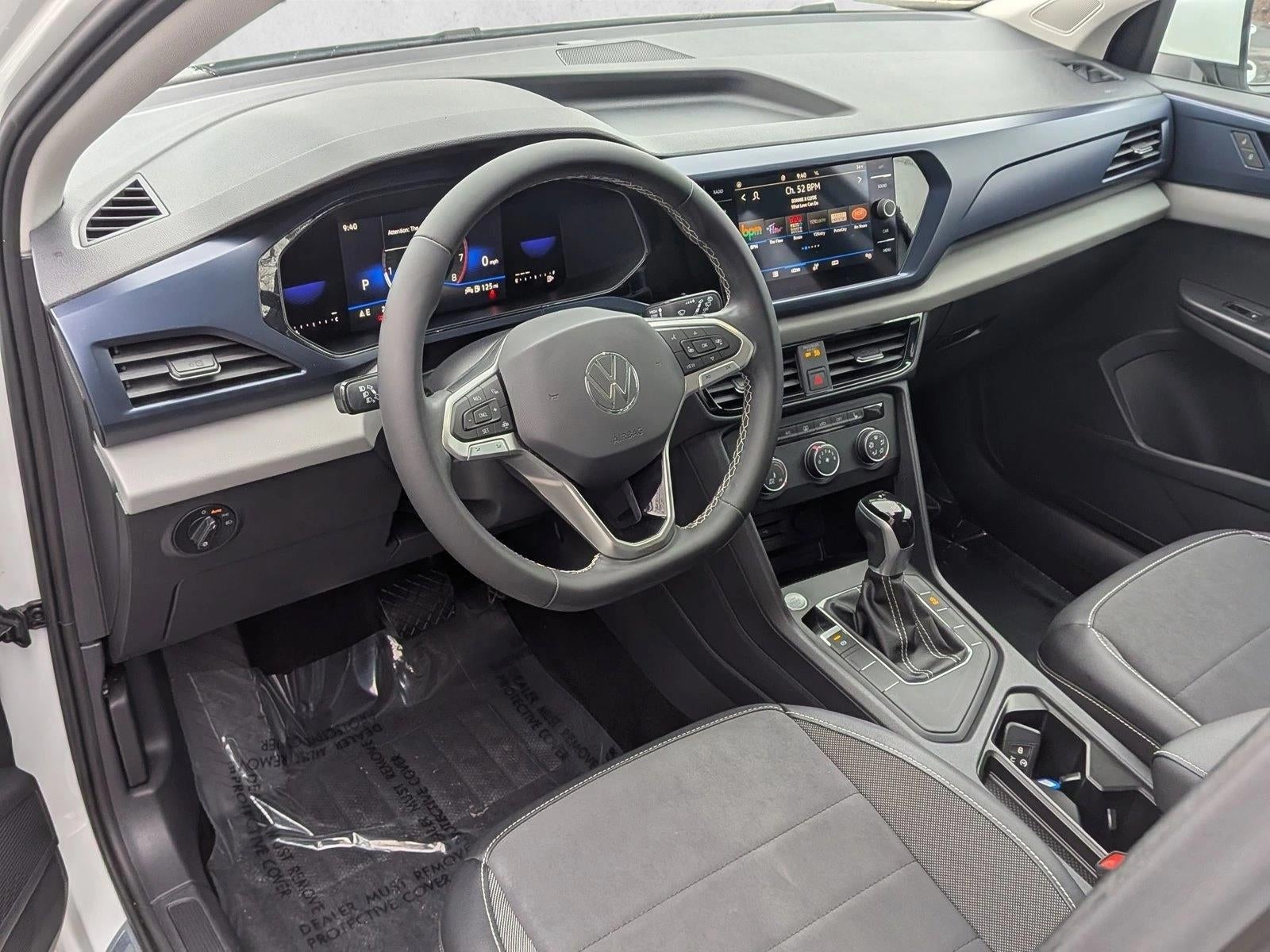 2022 Volkswagen Taos SE FWD